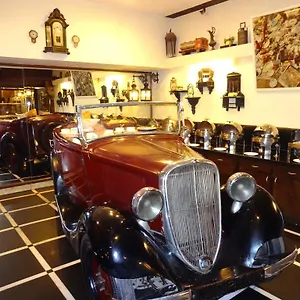 3* Hotel Broadway