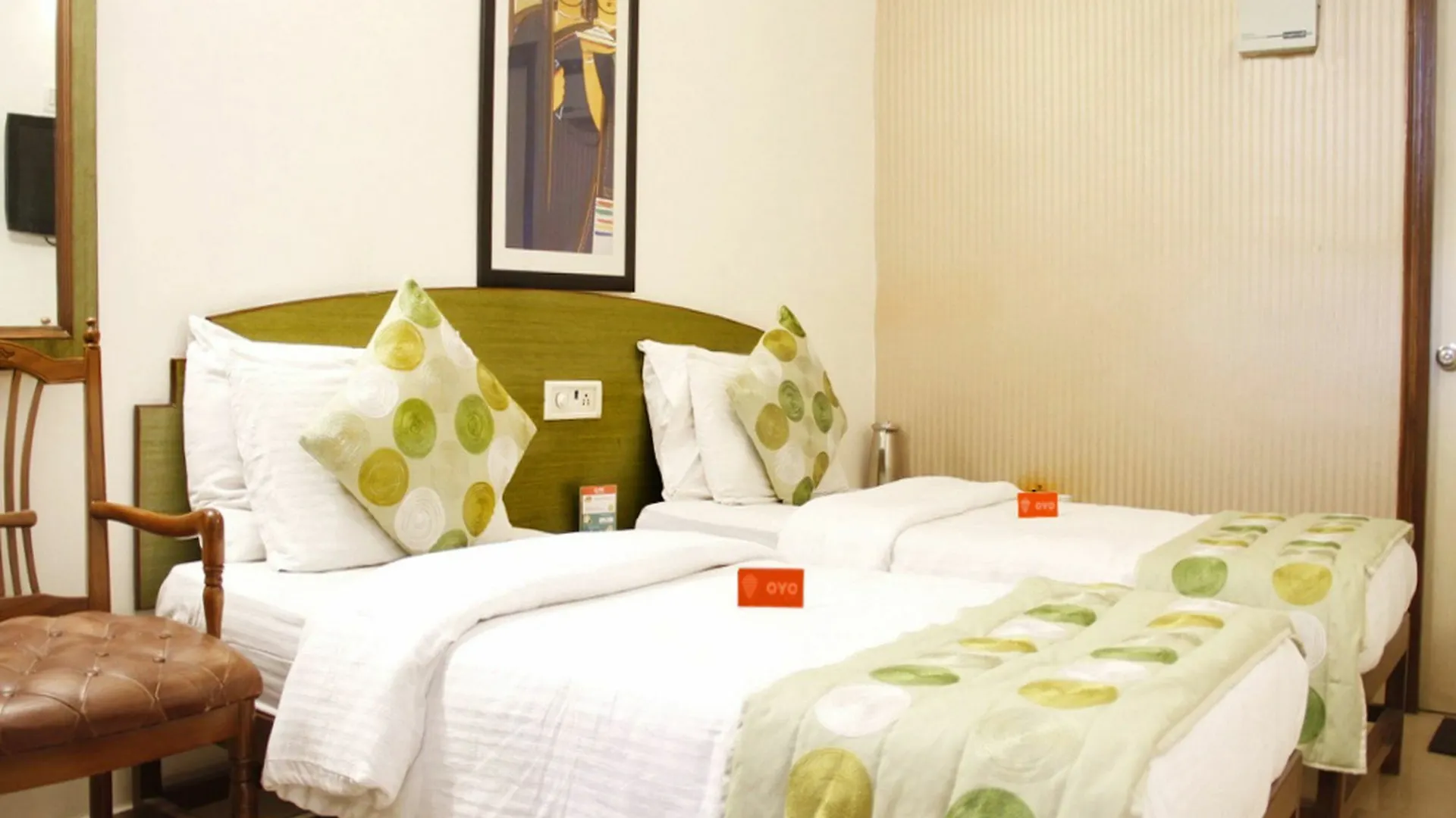 Oyo 738 Hotel Green Castle Delhi  3*, Delhi (National Capital Territory of India)